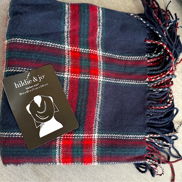 Blanket scarf - Picture 1 of 2